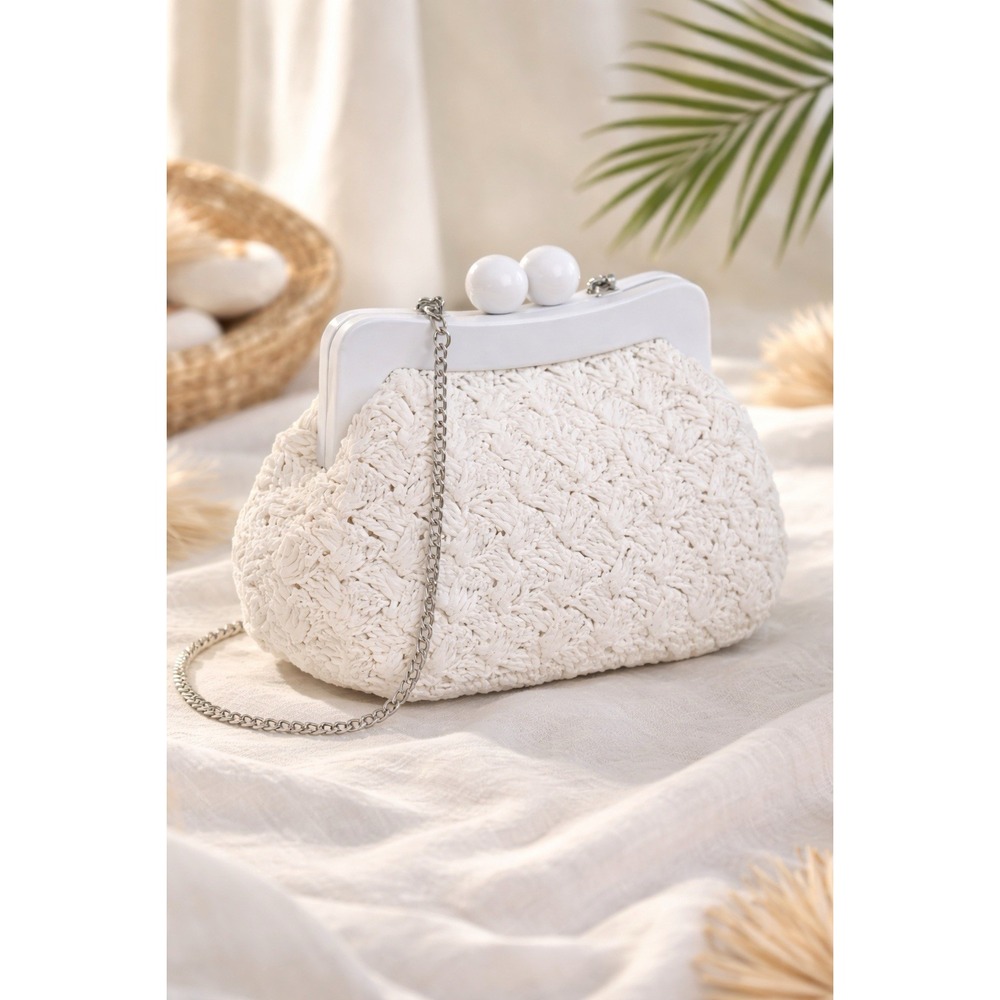 NWT Urban Expressions Naomi Cky White Paper Straw Crossbody Clutch Bag Chain